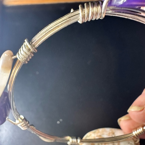 Twisted silver bracelet with stones - Picture 3 of 7